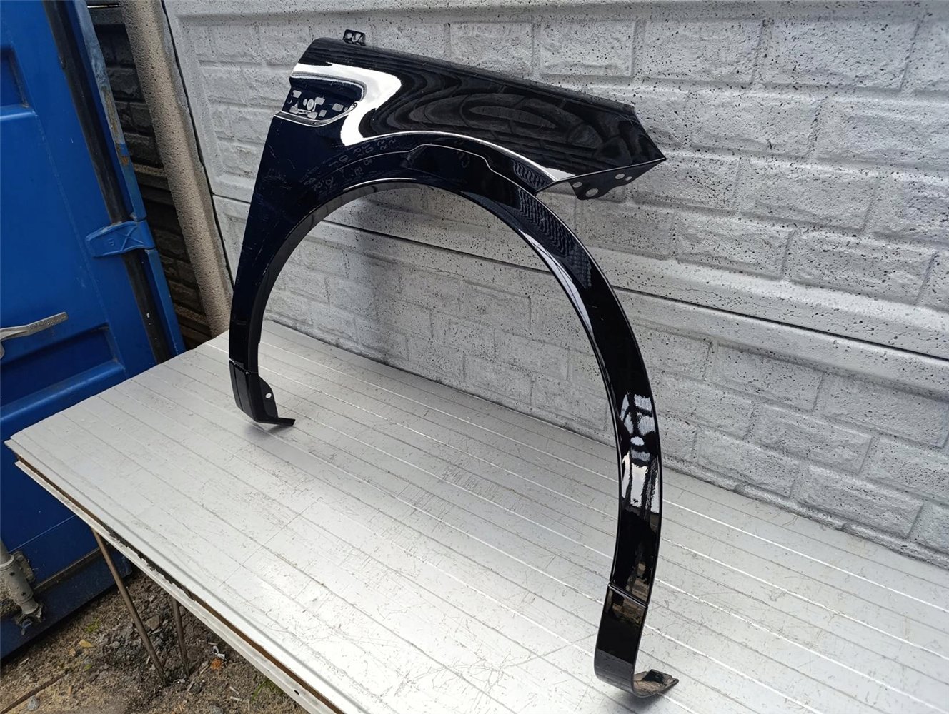 LAND ROVER DISCOVERY SPORT BŁOTNIK PRZEDNI PRAWY ORYGINAŁ (17644136896)