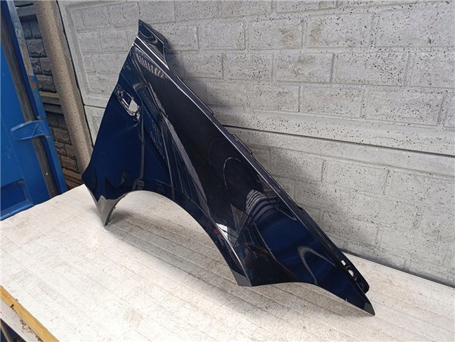 BMW F87 M2 BŁOTNIK PRZEDNI PRAWY ORYGINAŁ (17658848135)