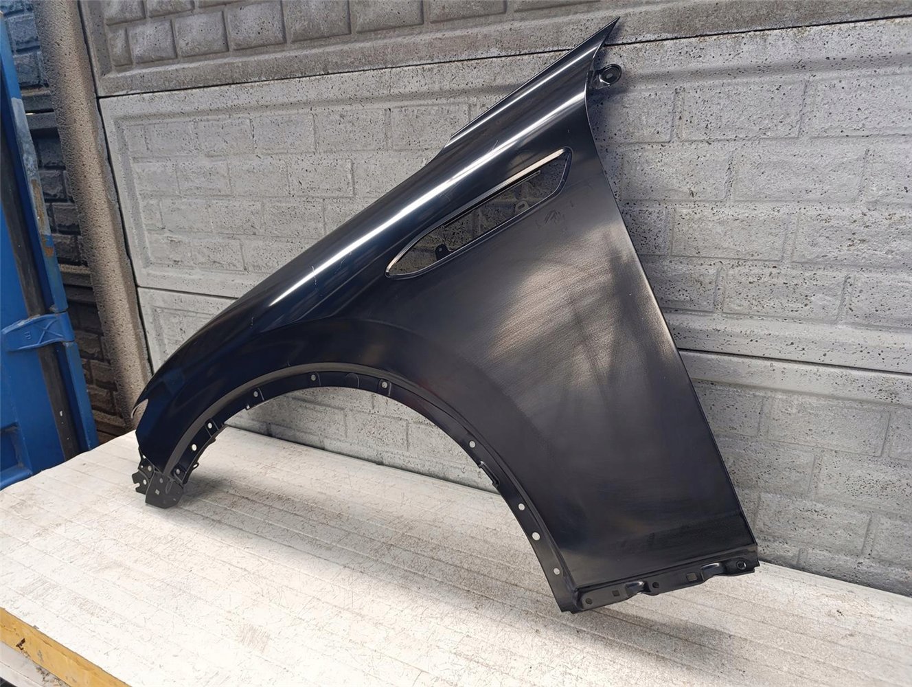 MAZDA CX-60 BŁOTNIK LEWY PRZÓD NOWY ORYGINAŁ (17658849548)