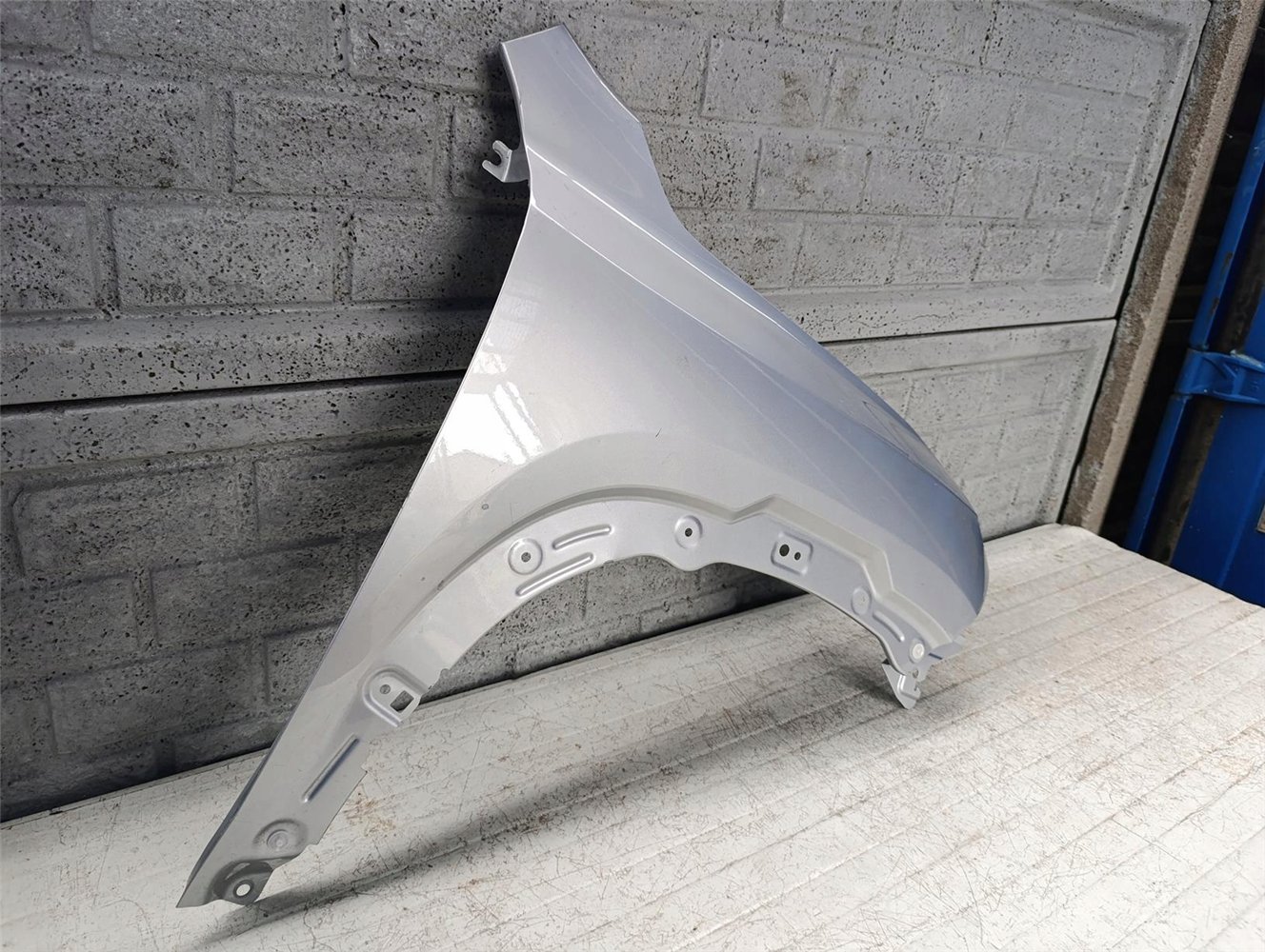 DACIA SPRING LIFT 2024- BŁOTNIK PRZEDNI PRAWY ORYGINAŁ (17658896323)