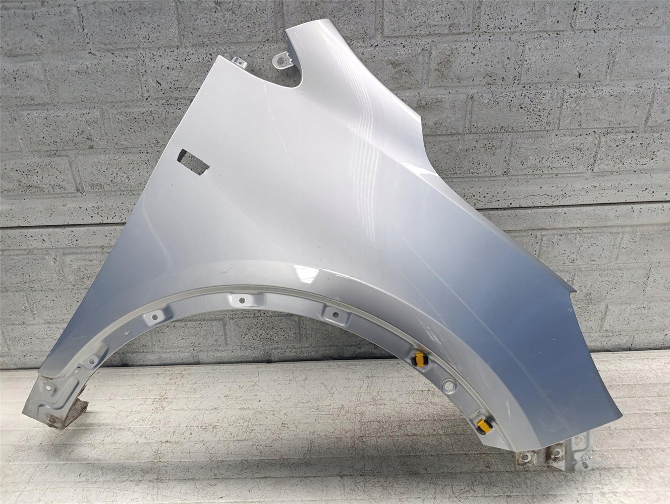 BŁOTNIK PRZEDNI PRAWY OPEL MOKKA X 16-22 ORYGINAŁ (17658902101)