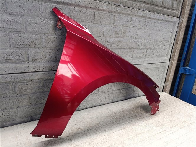 MAZDA III 3 2019 -2024 SEDAN BŁOTNIK PRAWY PRZEDNI ORYGINAŁ (17658904220)