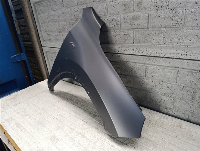 BŁOTNIK PRAWY PRZEDNI BMW X1 U11 2022- ORYGINAŁ (17658907802)