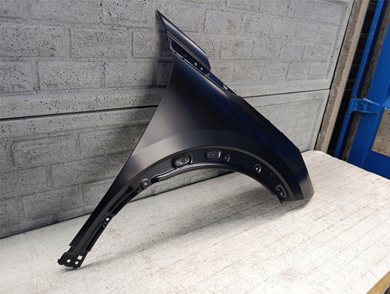 BŁOTNIK PRZEDNI PRAWY PEUGEOT 2008 2 II 19-25 NOWY ORYGINAŁ (17658909897)