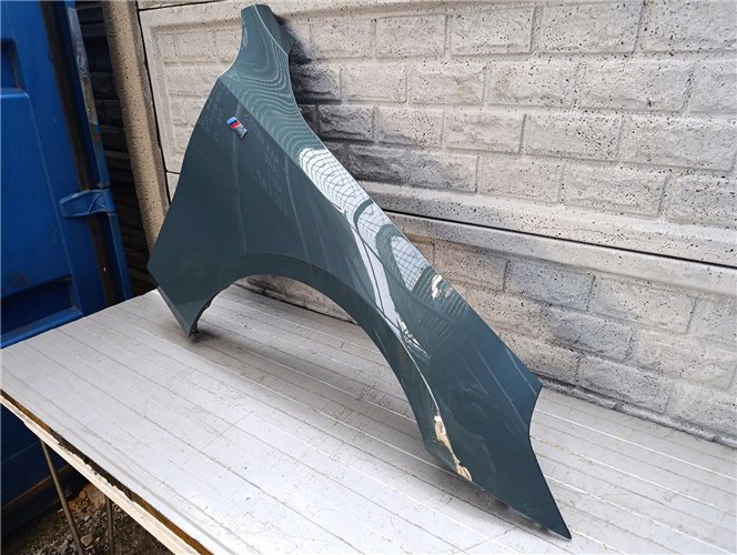 BMW 5 G60 BŁOTNIK PRAWY 2023- ORYGINAŁ (17661828353)