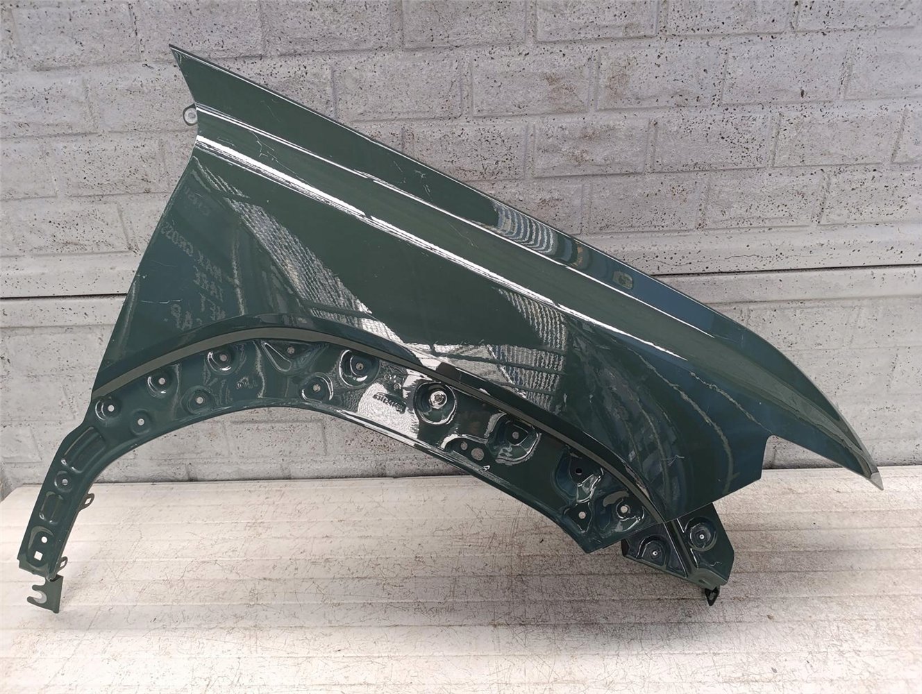 DACIA DUSTER III 3 2024- BŁOTNIK PRAWY PRZEDNI ORYGINAŁ (17665099316)