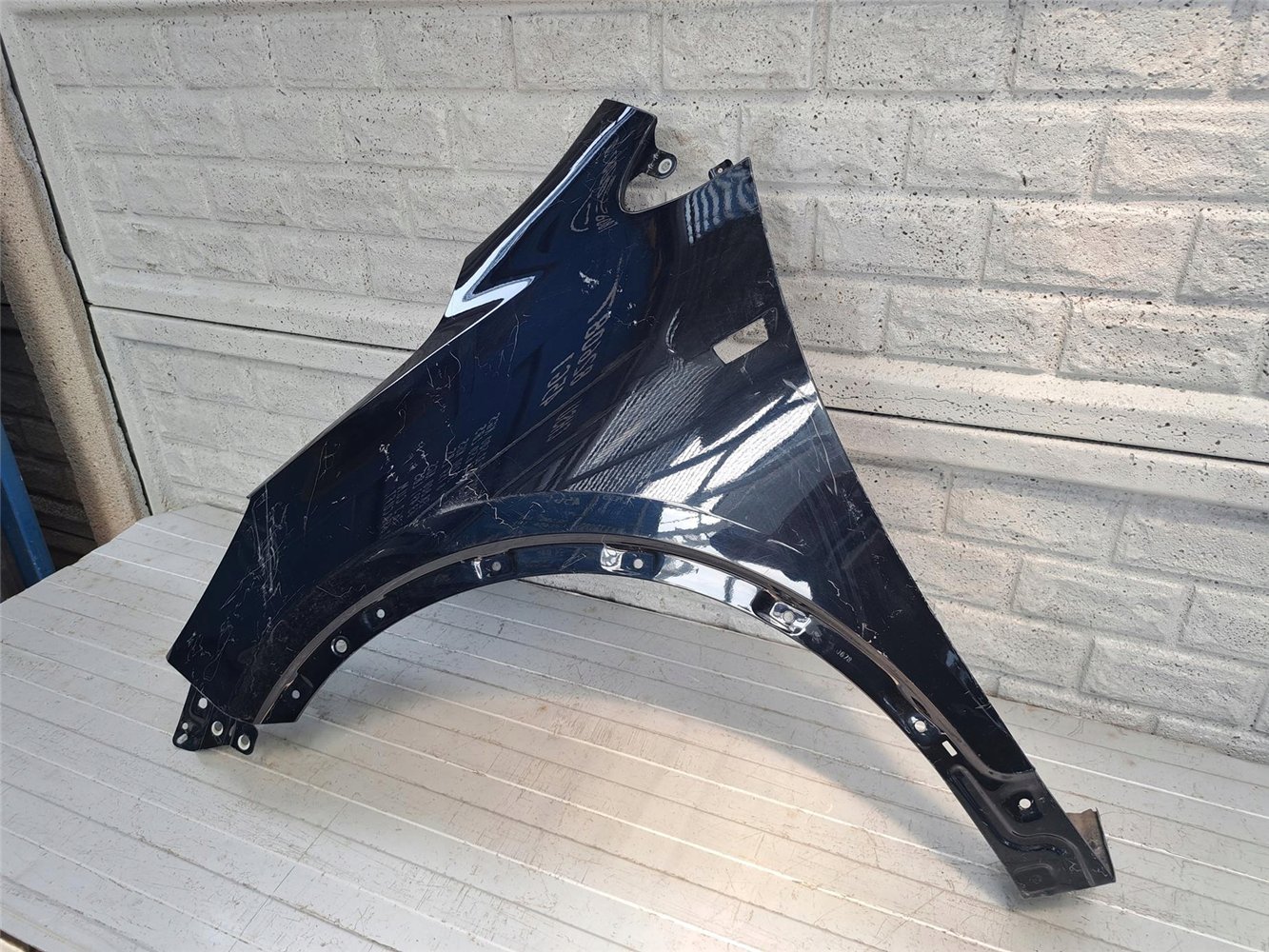 OPEL MOKKA X LIFT 2016-2022 BŁOTNIK PRZEDNI LEWY ORYGINAŁ (17665209275)