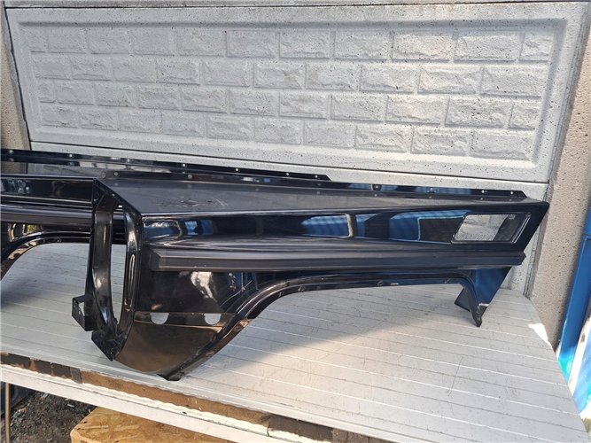 MERCEDES G-KLASA W463 BŁOTNIK PRZEDNI LEWY ORYGINAŁ (17665212233)