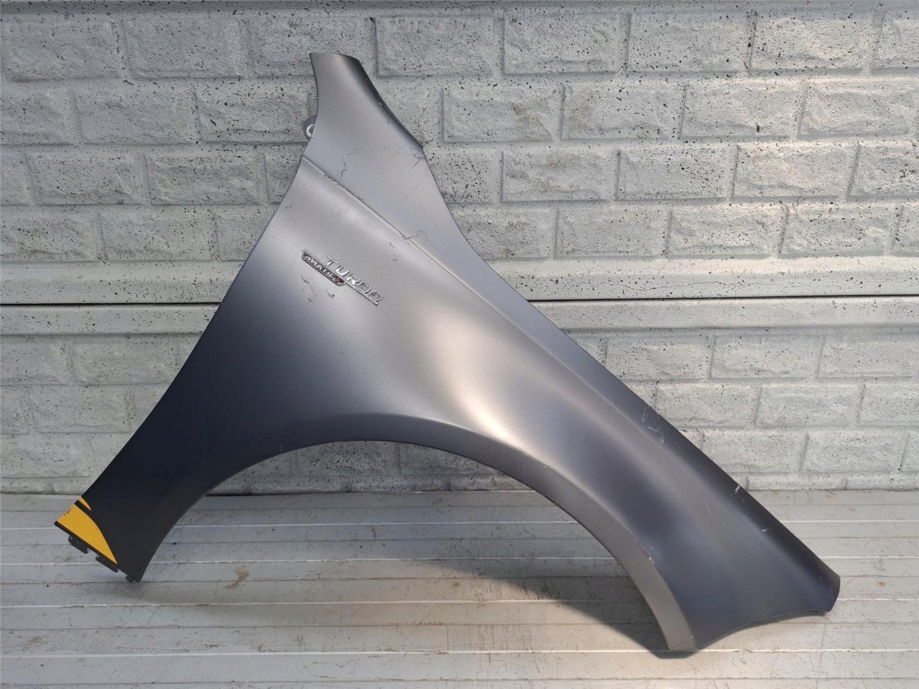 MERCEDES A KLASA W177 W 177 AMG BŁOTNIK PRAWY ORYGINAŁ (17665219638)