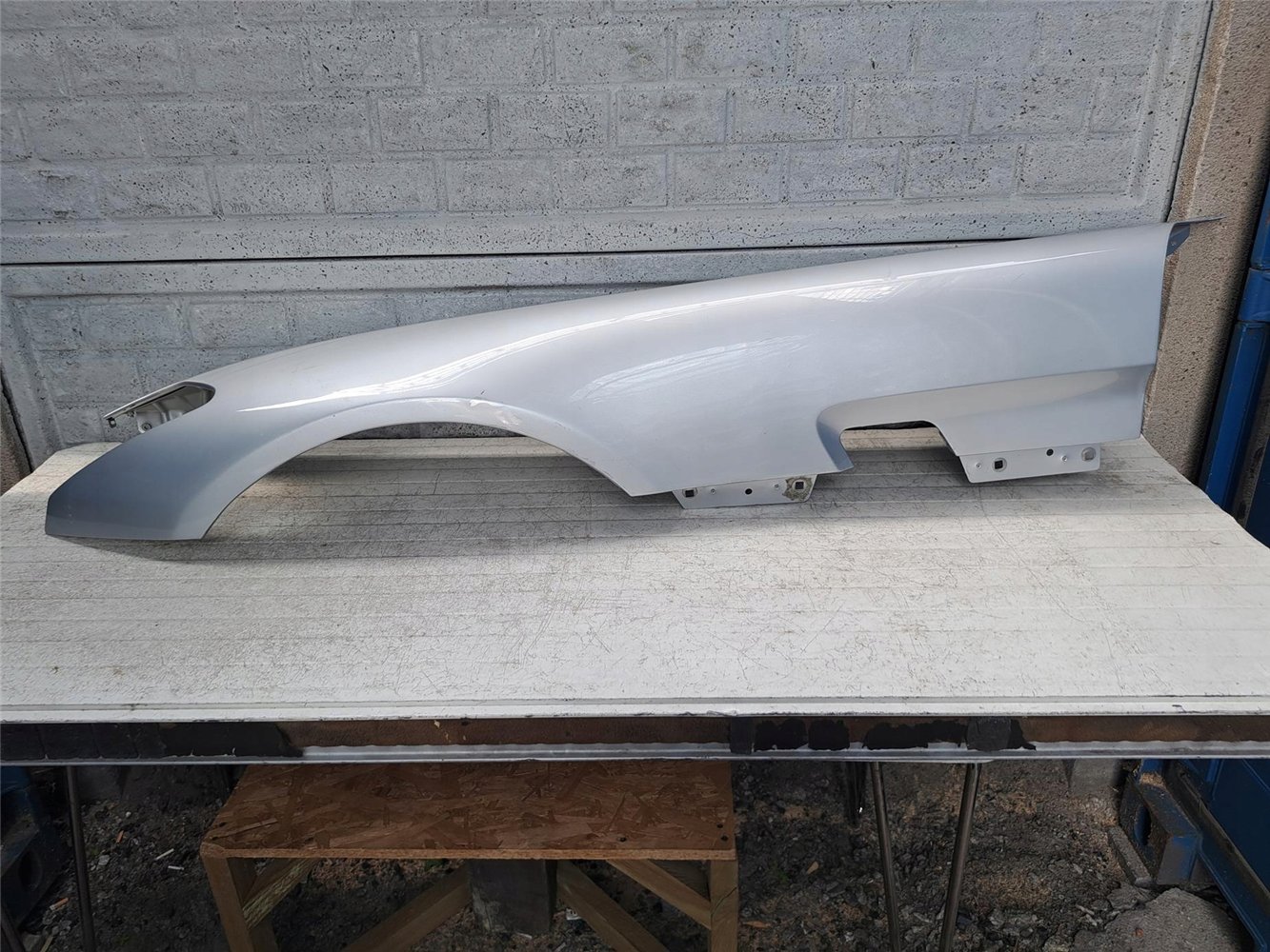 MERCEDES SLS 197 W197 BŁOTNIK PRZEDNI LEWY ORYGINAŁ (17672022099)