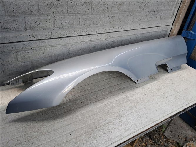 MERCEDES SLS 197 W197 BŁOTNIK PRZEDNI LEWY ORYGINAŁ (17672022099)