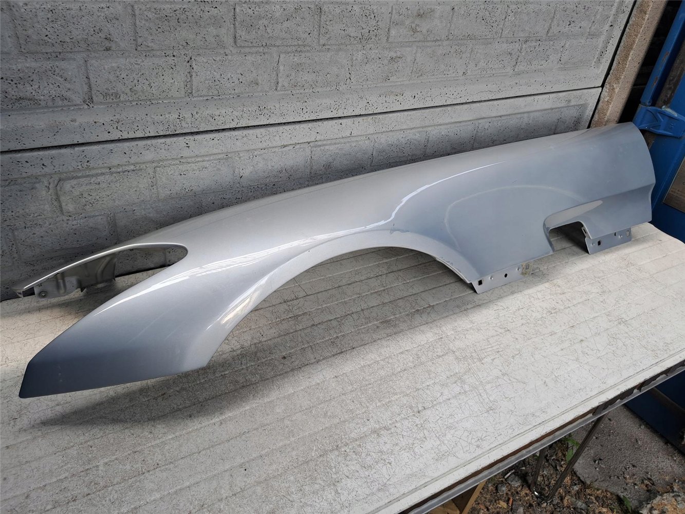 MERCEDES SLS 197 W197 BŁOTNIK PRZEDNI LEWY ORYGINAŁ (17672022099)