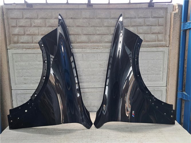 BMW X7 G07 2020-24 BŁOTNIK PRZEDNI LEWY ORYGINAŁ (17672026958)