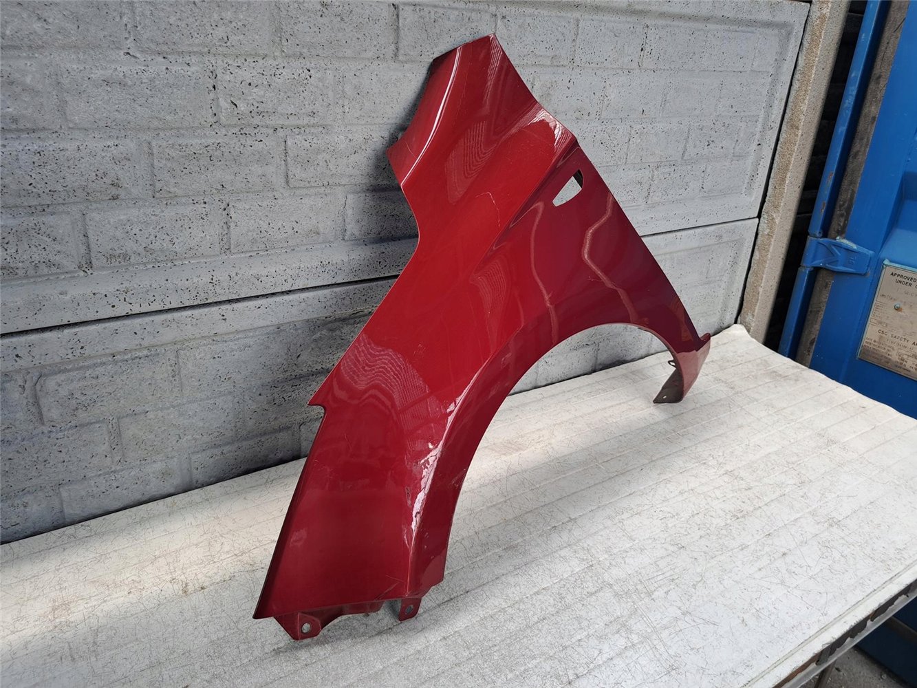 HYUNDAI I20 LIFT KIERUNEK BŁOTNIK PRZEDNI LEWY ORYGINAŁ (17672029858)