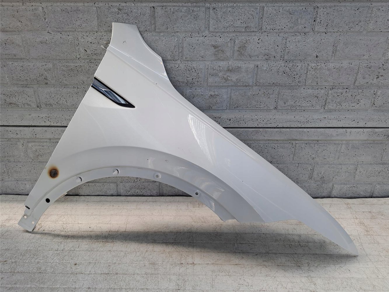 VW TIGUAN 2 II LIFT 2021- BŁOTNIK PRAWY PRZEDNI ORYGINAŁ (17672071641)