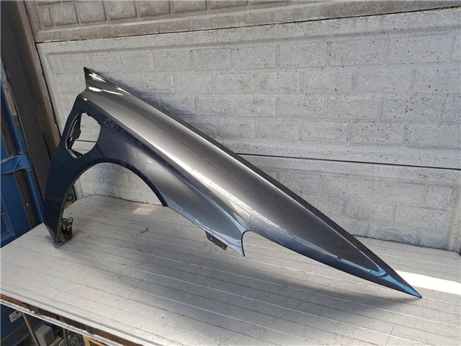 AUDI E-TRON GT ETRON RS 4J3 BŁOTNIK PRAWY PRZEDNI ORYGINAŁ (17672111119)