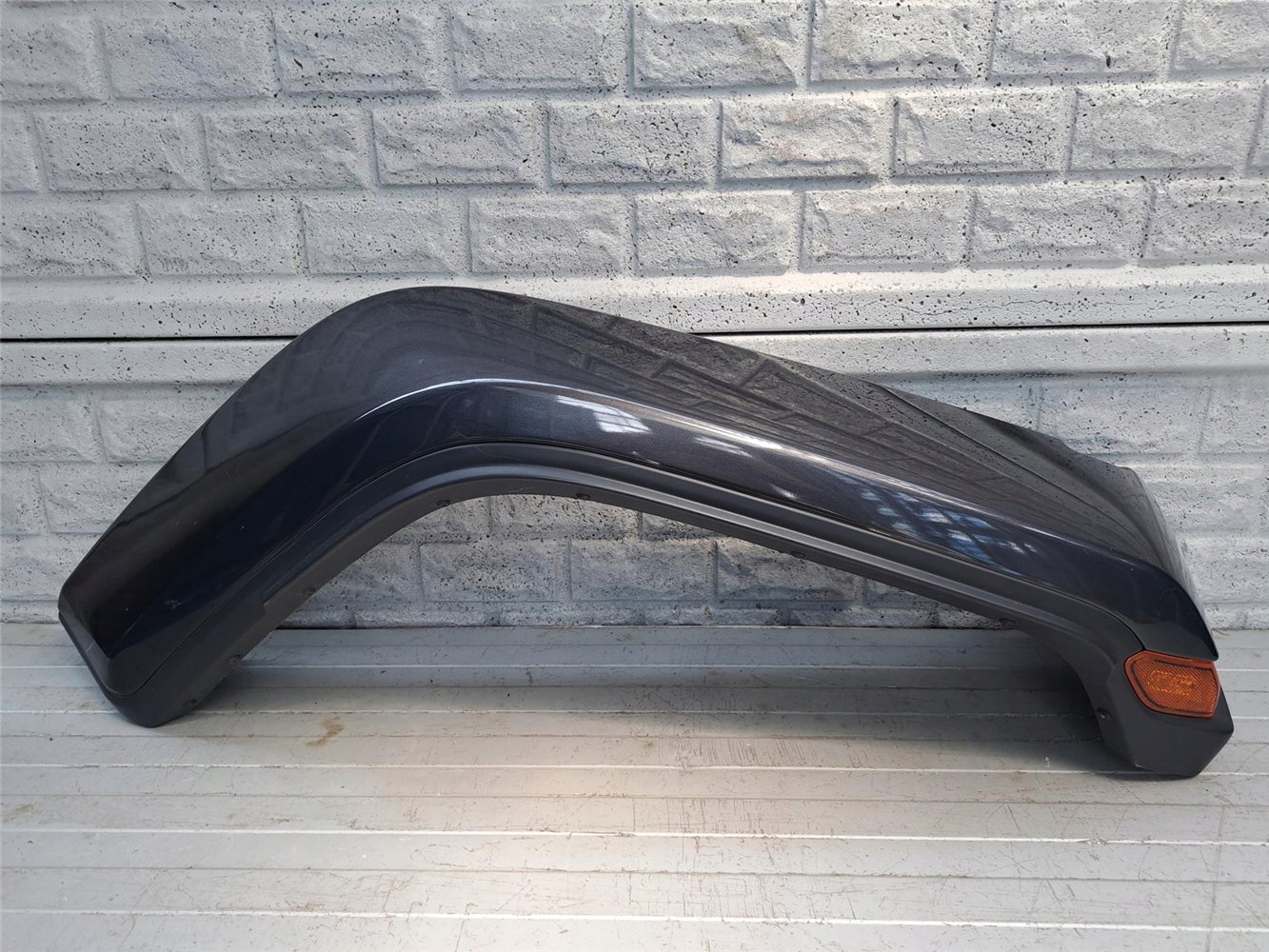 JEEP WRANGLER POSZERZENIE BŁOTNIKA PRZEDNIE PRAWE ORYGINAŁ (17676257069)