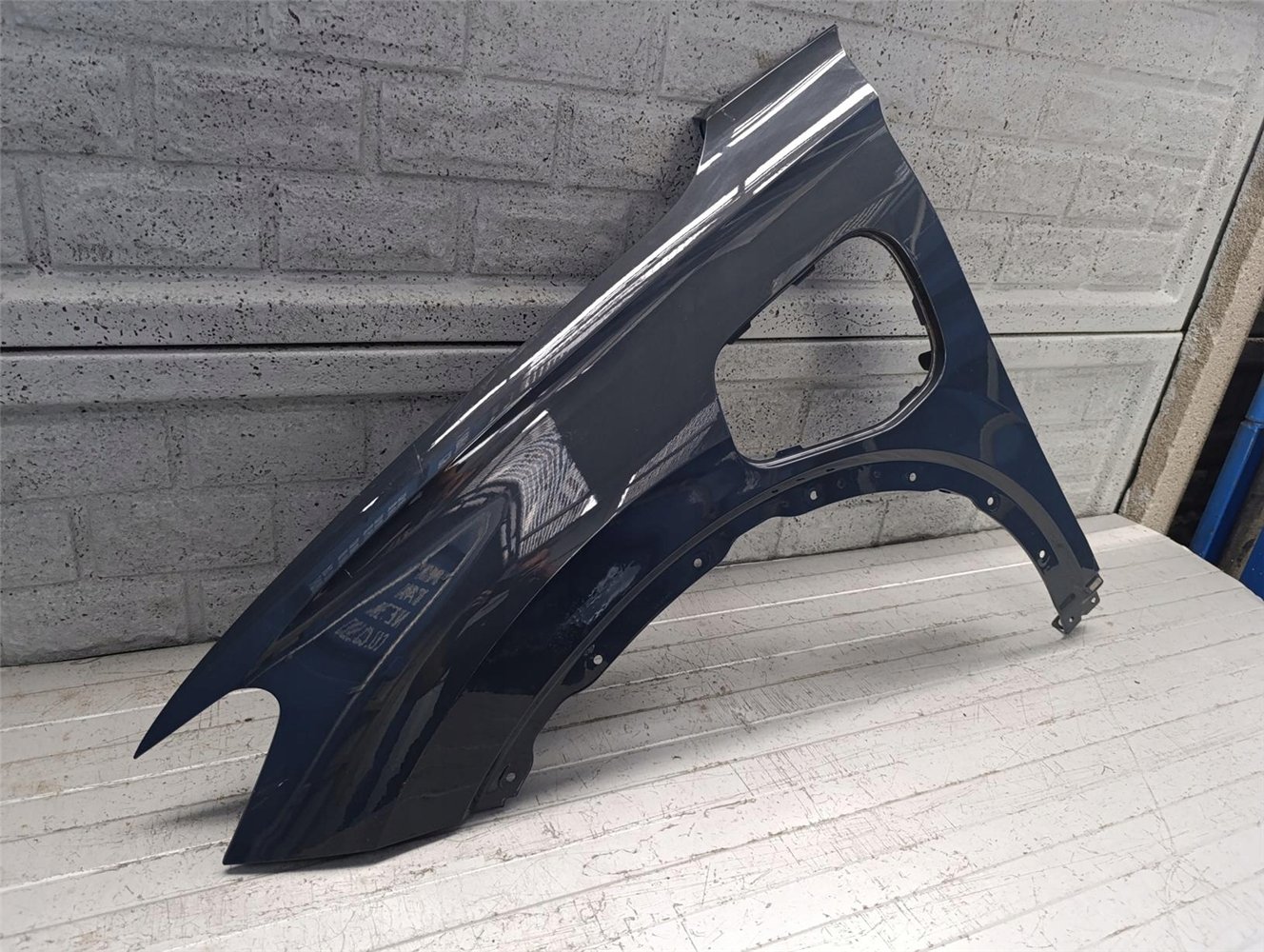 VW TIGUAN III 3 EHYBRYD HYBRYDA 2024- BŁOTNIK PRZEDNI LEWY ORYGINAŁ (17676292834)