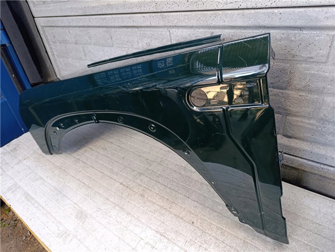 INEOS GRENADIER 2023- BŁOTNIK LEWY PRZÓD ORYGINAŁ (17681662901)