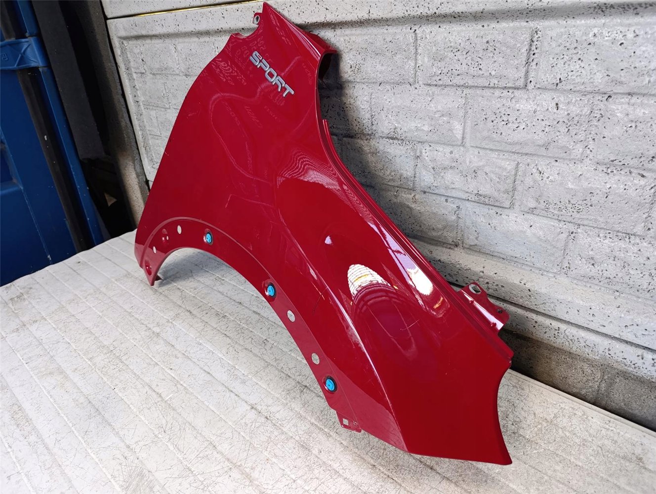 FIAT 500X 500 X 2014-2024 BŁOTNIK PRZEDNI PRAWY ORYGINAŁ (17681710091)