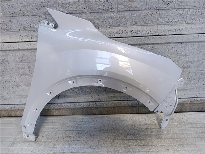 MITSUBISHI ECLIPSE CROSS 2021- BŁOTNIK PRZÓD PRAWY ORYGINAŁ (17681715841)