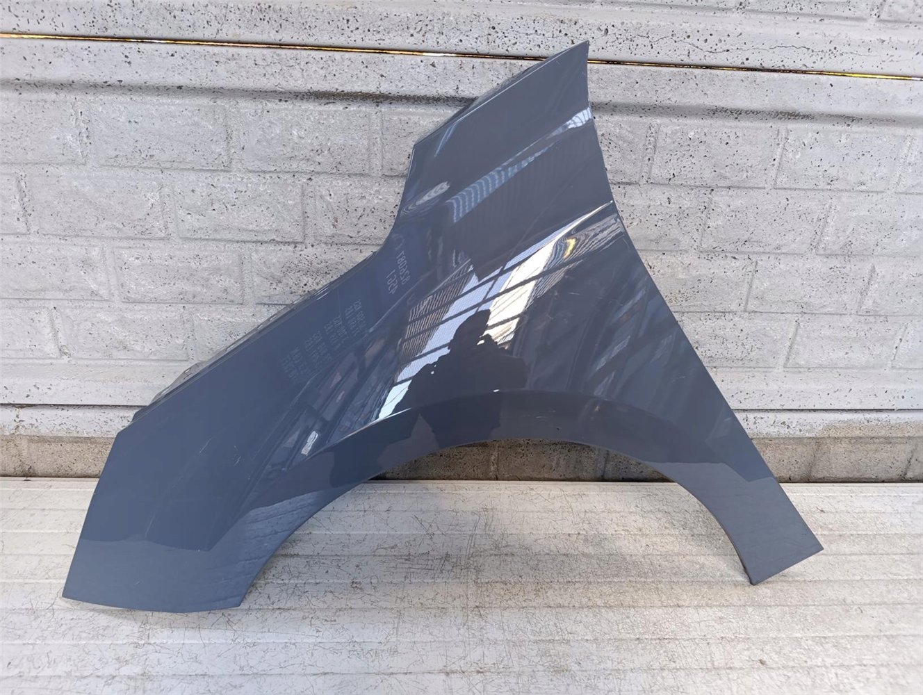 OPEL CORSA F 2019-2025 BŁOTNIK LEWY PRZEDNI ORYGINAŁ (17681741125)