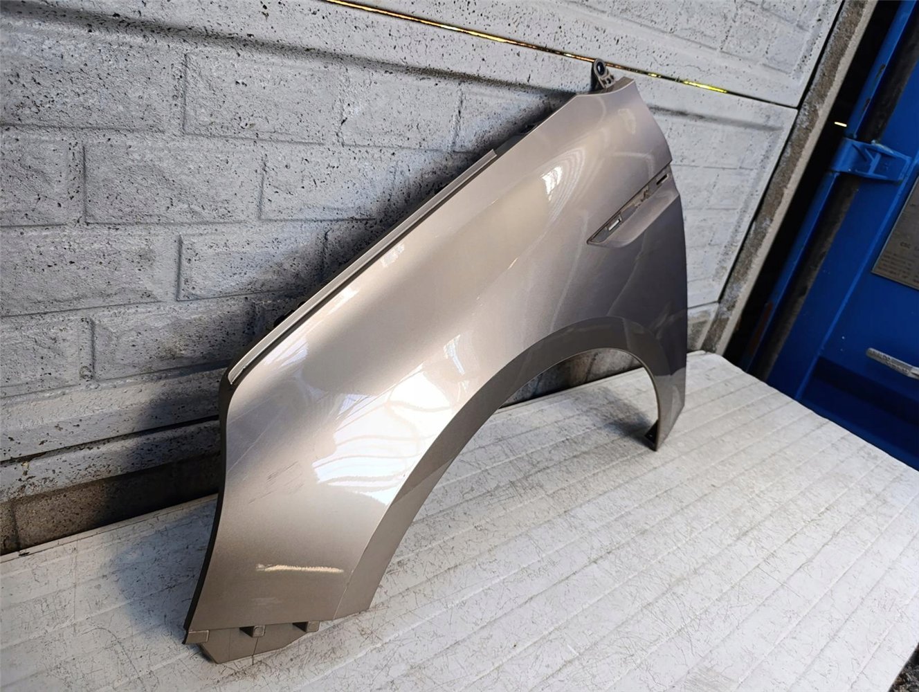 RENAULT MEGANE IV 4 16-22 BŁOTNIK LEWY PRZEDNI NOWY ORYGINAŁ (17681744166)