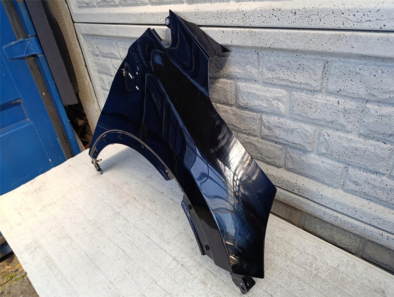 RENAULT CAPTUR 2 II 2020-2025 BŁOTNIK PRAWY PRZÓD ORYGINAŁ (17681791299)