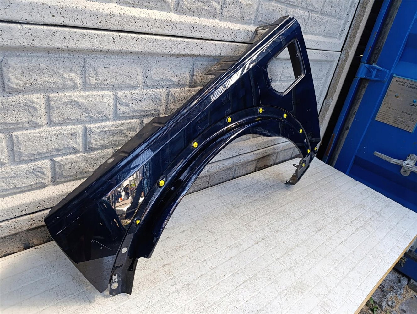 LAND ROVER DISCOVERY 3 III 04-09 BŁOTNIK PRZEDNI LEWY ORYGINAŁ (17681818696)