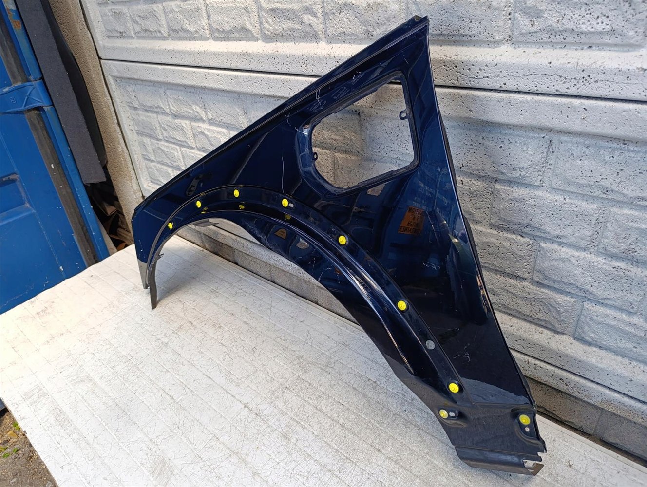 LAND ROVER DISCOVERY 3 III 04-09 BŁOTNIK PRZEDNI LEWY ORYGINAŁ (17681818696)