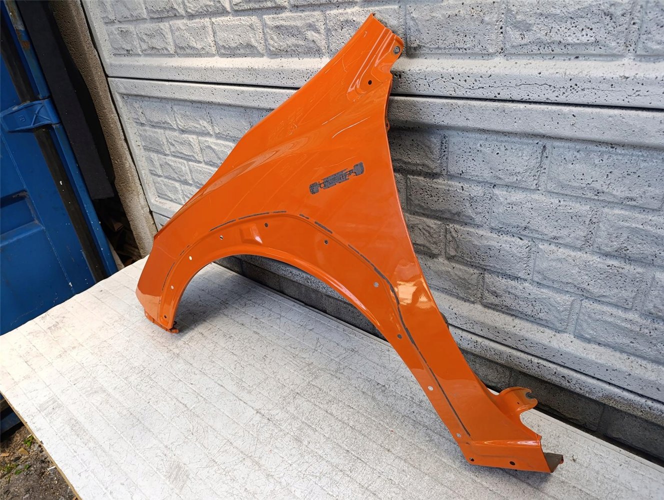 SUBARU XV 2017- LIFT BŁOTNIK PRZEDNI LEWY ORYGINAŁ (17681862507)