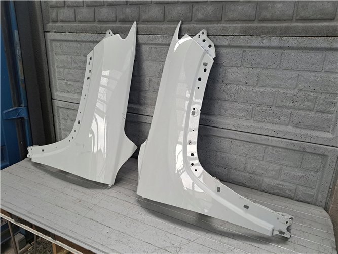 JEEP COMPASS 17-24 BŁOTNIK PRZEDNI PRAWY LEWY ORYGINAŁ (17681906065)