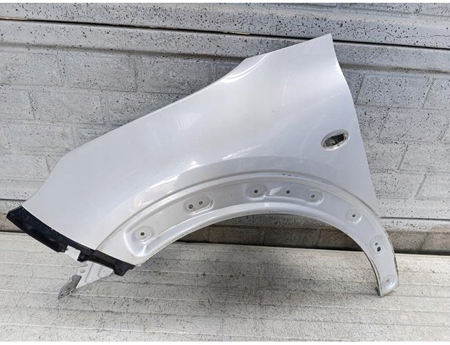 CITROEN C4 CACTUS BŁOTNIK LEWY PRZEDNI ORYGINAŁ (17690686990)