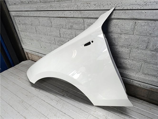 BMW 1 E87 E88 E81 E82 2004 - 2011 BŁOTNIK LEWY ORYGINAŁ (17697470566)