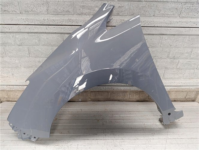 NISSAN LEAF II 17-25 BŁOTNIK PRZEDNI LEWY ORYGINAŁ (17697481602)