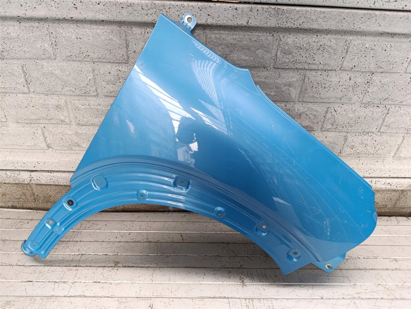 CITROEN C3 AIRCROSS BŁOTNIK PRAWY PRZEDNI ORYGINAŁ (17700010385)