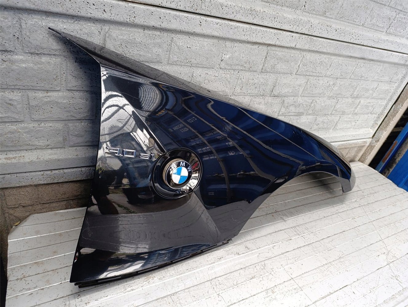 BMW Z4 E85 E86 BŁOTNIK PRAWY PRZÓD ORYGINAŁ (17700013416)