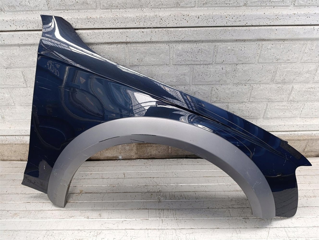 AUDI A4 B8 ALLROAD LIFT 12-16 BŁOTNIK PRZEDNI PRAWY ORYGINAŁ (17700018083)