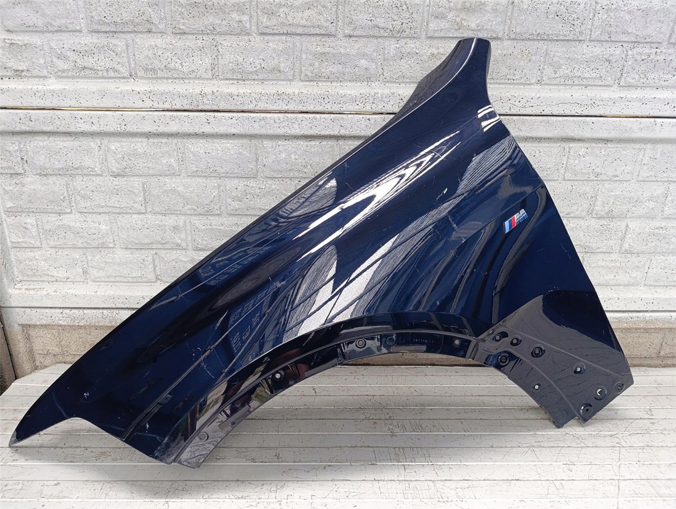 BMW X7 G07 2020-25 BŁOTNIK PRZEDNI LEWY ORYGINAŁ (17700024967)