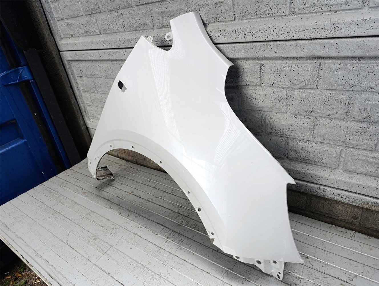 BŁOTNIK PRZEDNI PRAWY OPEL MOKKA X 16-22 ORYGINAŁ (17700050018)