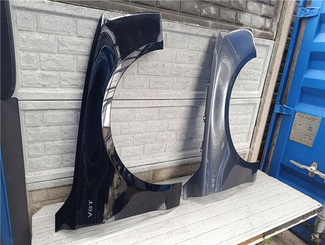 AUDI A8 D4 09-17 BŁOTNIK PRZEDNI PRAWY ORYGINAŁ (17700054661)