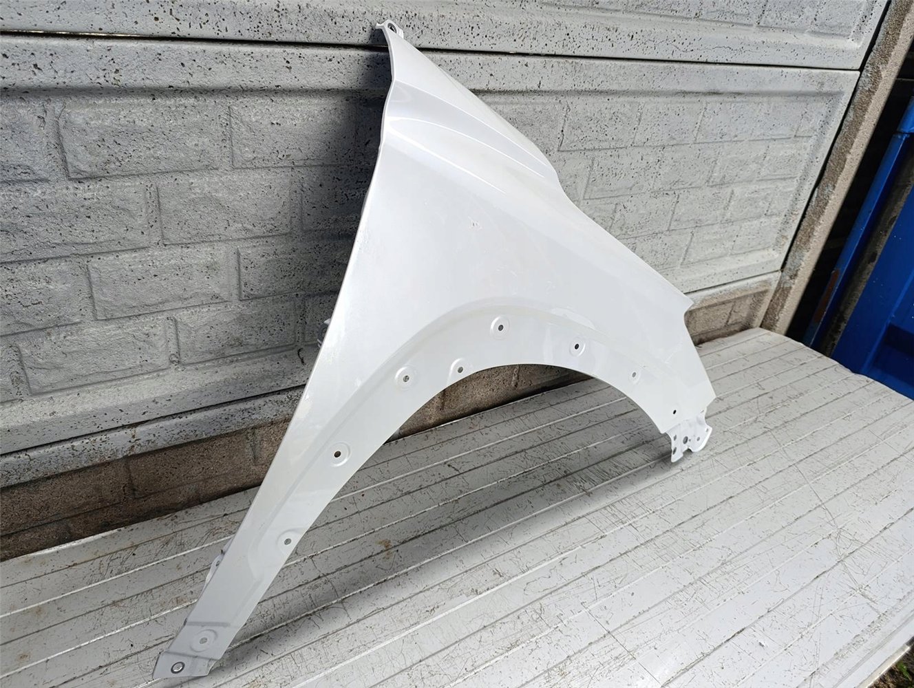 TOYOTA COROLLA CROSS 2020-2025 BŁOTNIK PRZEDNI PRAWY ORYGINAŁ (17700056511)