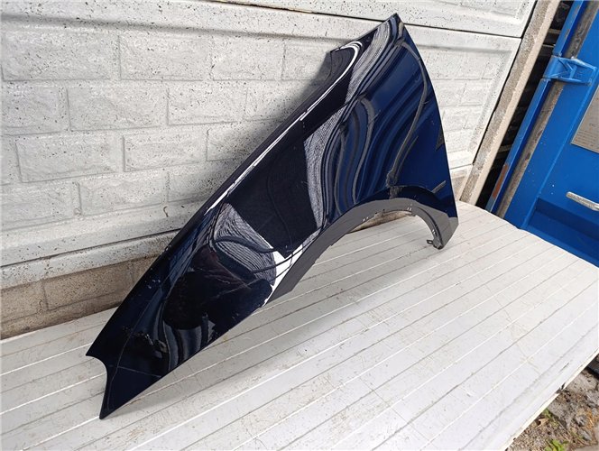 PORSCHE MACAN 24- 95C BŁOTNIK LEWY PRZÓD ORYGINAŁ (17702921559)