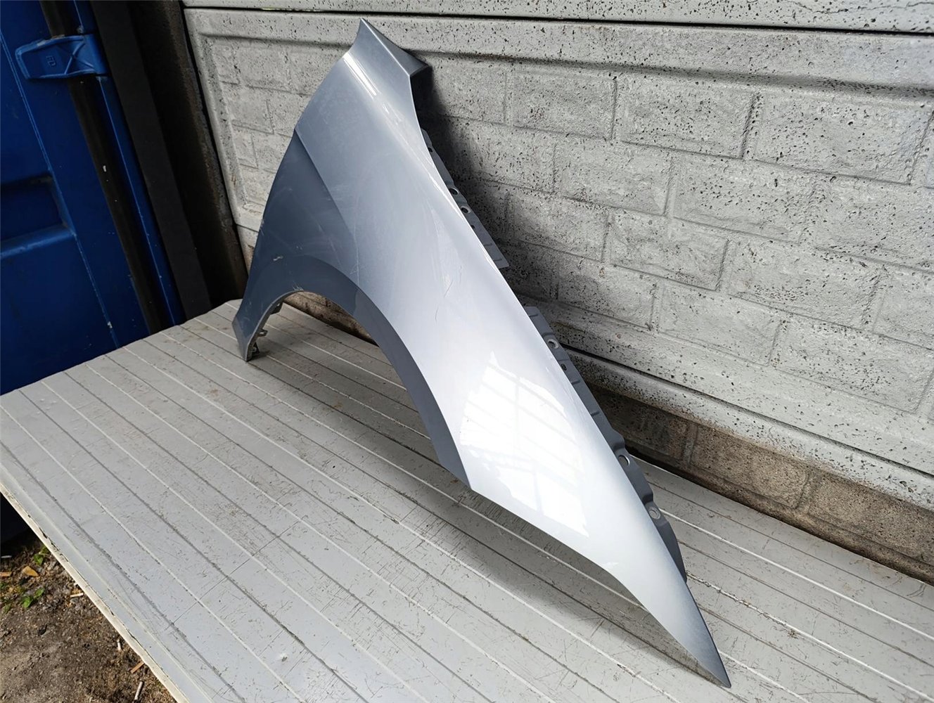 BŁOTNIK PRZEDNI PRAWY VW PASSAT B9 2023 - 2025 ORYGINAŁ (17702928867)