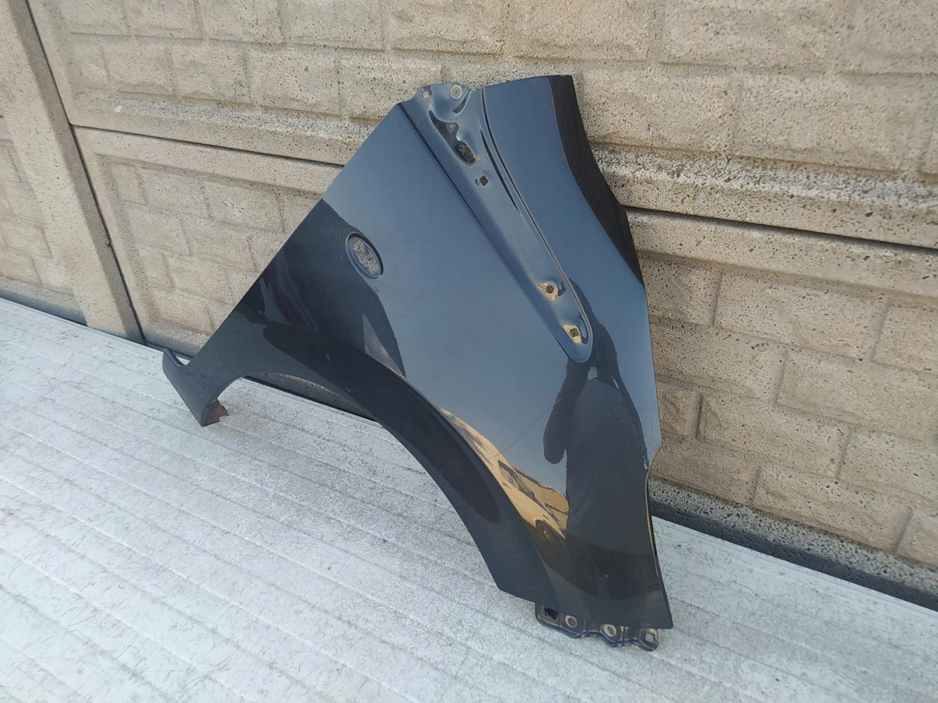 PEUGEOT 108 2014-2021 BŁOTNIK PRAWY PRZEDNI - (12306832627)