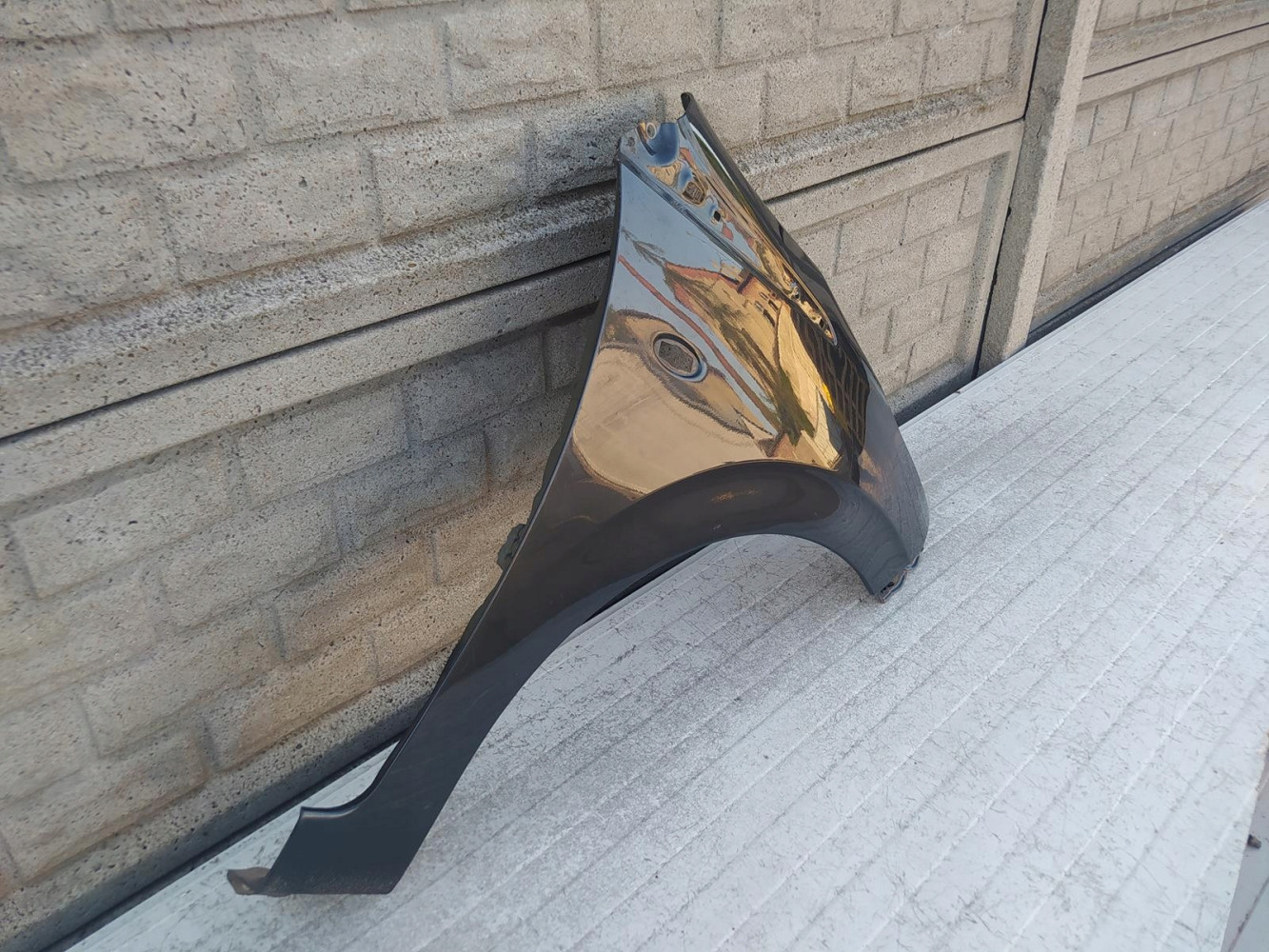 PEUGEOT 108 2014-2021 BŁOTNIK PRAWY PRZEDNI - (12306832627)