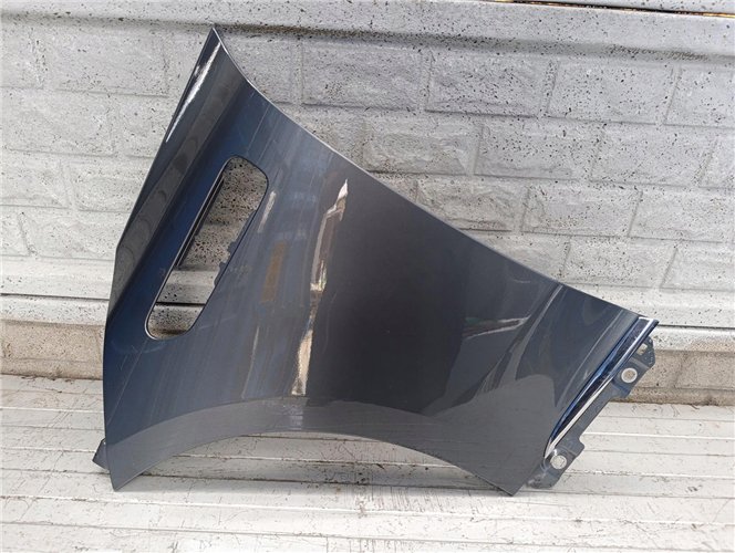 BŁOTNIK MERCEDES EQE W295 LEWY PRZEDNI ORYGINAŁ (17713063127)