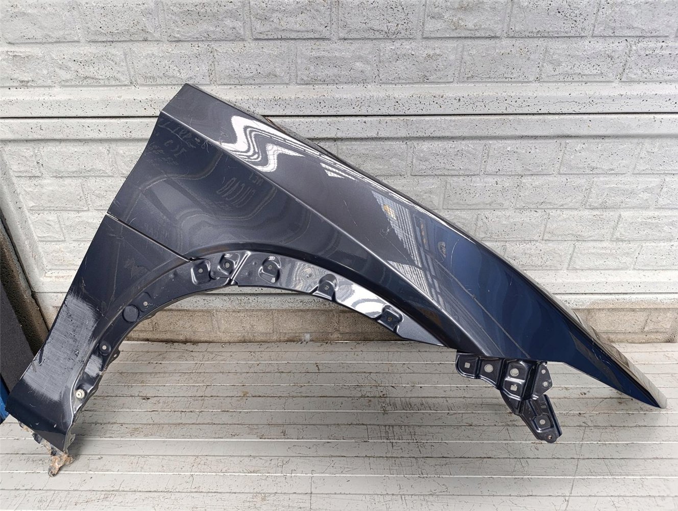 LEXUS RZ 2022-25 BŁOTNIK PRAWY PRZEDNI ORYGINAŁ (17713066564)