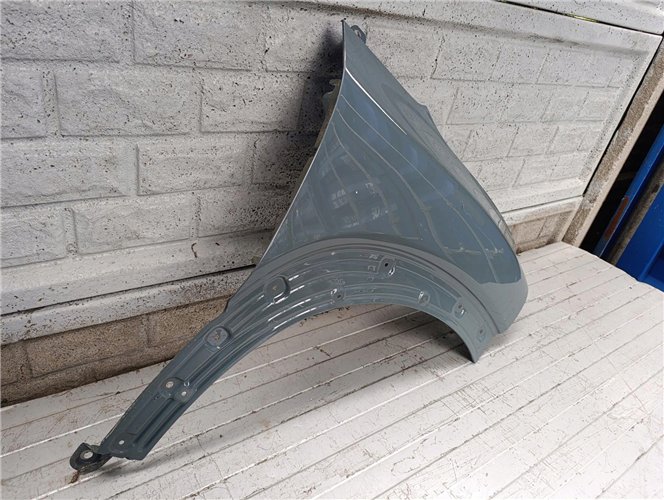 CITROEN C3 AIRCROSS BŁOTNIK PRAWY PRZEDNI ORYGINAŁ (17713075145)