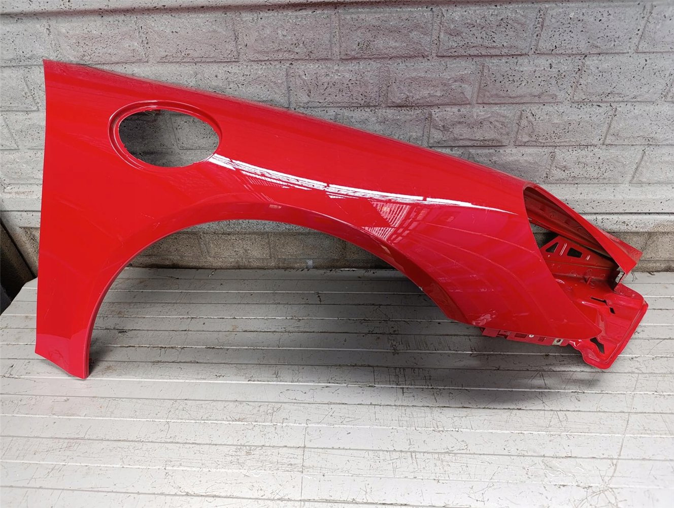 PORSCHE CARRERA 911 991 BŁOTNIK PRZEDNI PRAWY ORYGINAŁ (17713076698)